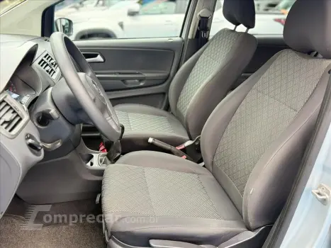 FOX 1.0 MI TRENDLINE 8V FLEX 4P MANUAL