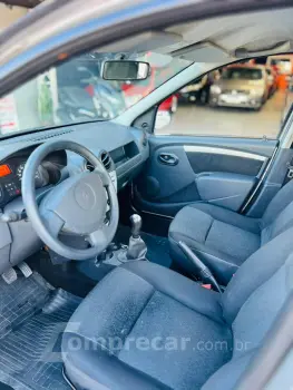 LOGAN 1.6 Expression 8V