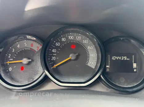 LOGAN 1.0 12V SCE Life