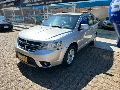 DODGE JOURNEY 2.7 SXT V6 4 portas