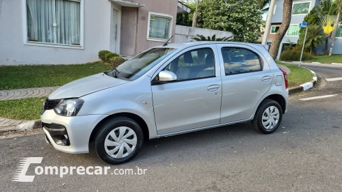 Toyota ETIOS 1.3 X 16V 4 portas