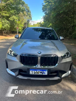 BMW X1 1.5 12V Turbo Sdrive18i GP 4 portas