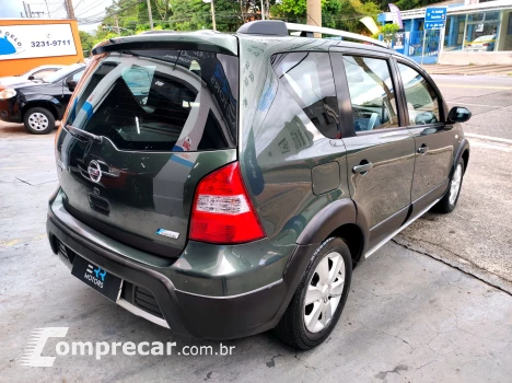 LIVINA 1.8 SL X-gear 16V