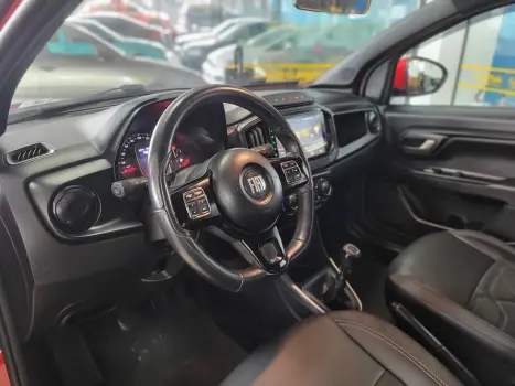 Strada Volcano 1.3 Flex 8V CD