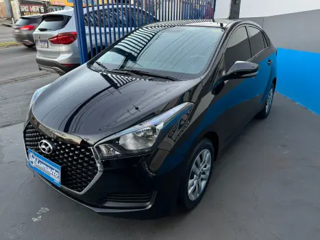 Hyundai HB20S 1.0 Comfort Plus 12V 4 portas