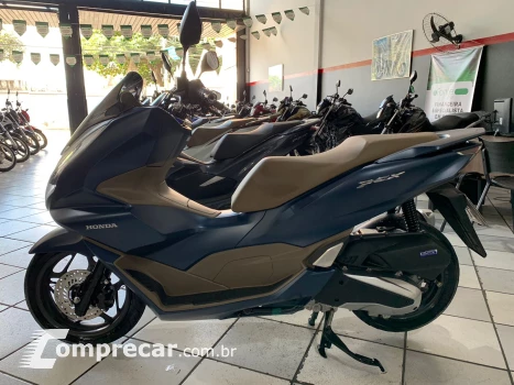 PCX DLX 160C ABS