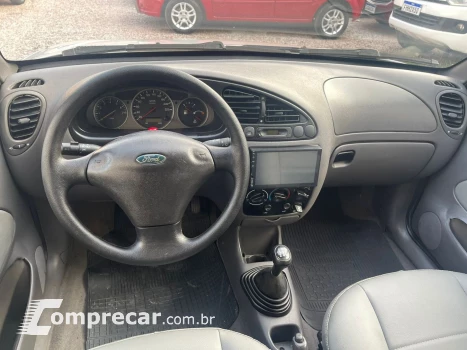 Fiesta 1.0 Mpi Street 8V Gasolina 4P Manual