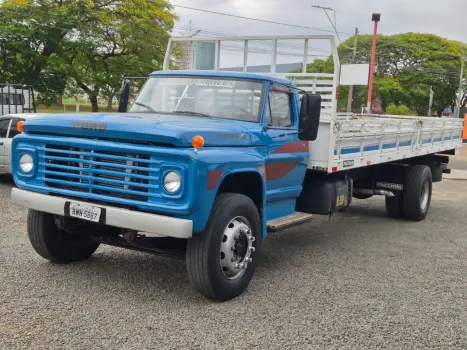 Ford F-600 Modelo sem Versão 2 portas