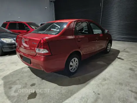 ETIOS 1.5 XS Sedan 16V