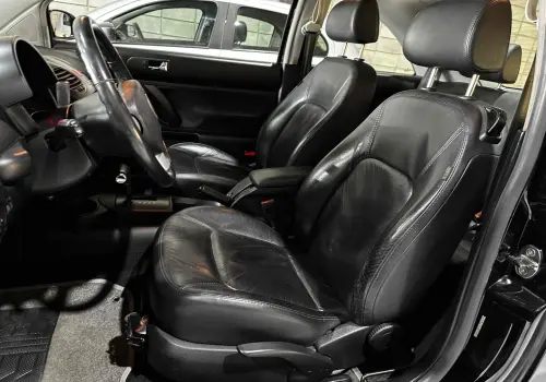 NEW BEETLE 2.0 MI 8V GASOLINA 2P TIPTRONIC