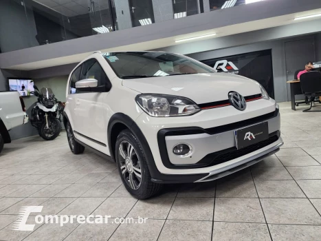 Volkswagen up! cross 1.0 TSI Total Flex 12V 5p 4 portas