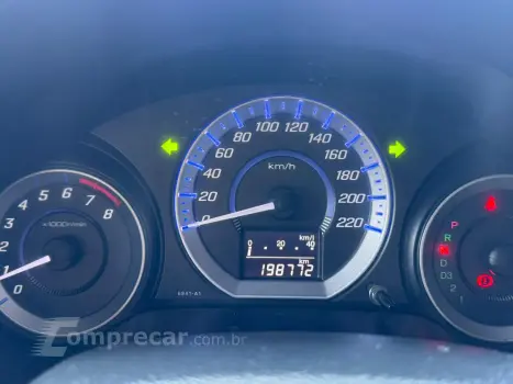 CITY 1.5 LX Sedan 16V