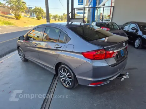 CITY Sedan DX 1.5 Flex 16V Aut.