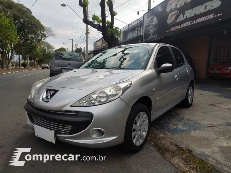 PEUGEOT 207 4 portas