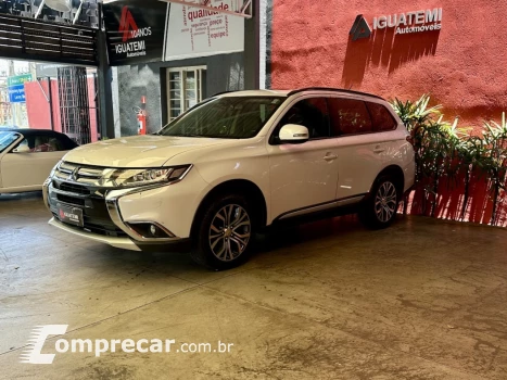 Mitsubishi OUTLANDER 2.0 16V GASOLINA 4P AUTOMÁTICO 4 portas