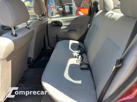 CLASSIC - 1.0 MPFI VHCE 8V 4P MANUAL