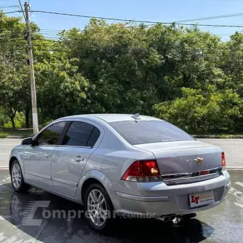 VECTRA SEDAN ELEGANCE