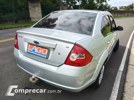 FIESTA 1.6 MPI Class Sedan 8V