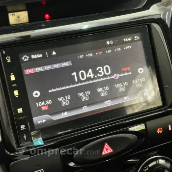 ETIOS HB X ETIOS HB X