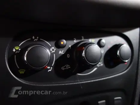 SANDERO - 1.0 AUTHENTIQUE 16V 4P MANUAL