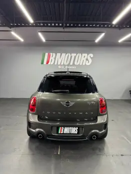 Mini Cooper S Countryman ALL4 1.6 Turbo Automático