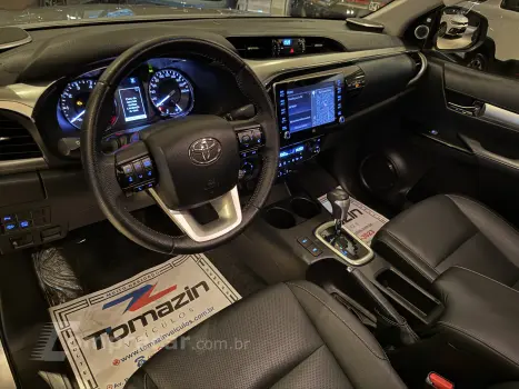 HILUX 2.8 D-4d Turbo CD SRX 4X4