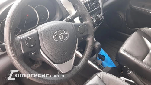 YARIS 1.5 16V Sedan XL Live