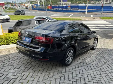 JETTA Comfortline 1.4 TSI 16V 4p Aut.