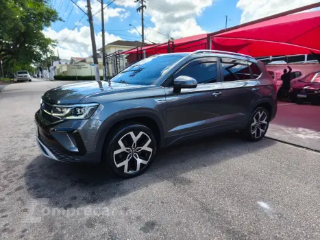 Volkswagen Taos 1.4 16V 4P FLEX 250 TSI HIGHLINE AUTOMÁTICO 4 portas