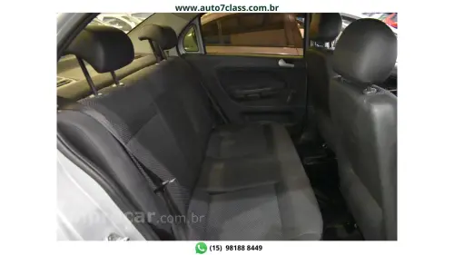 VOYAGE - 1.0 MI TRENDLINE 8V 4P MANUAL