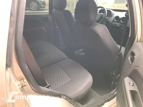 ECOSPORT 1.6 XLS 8V