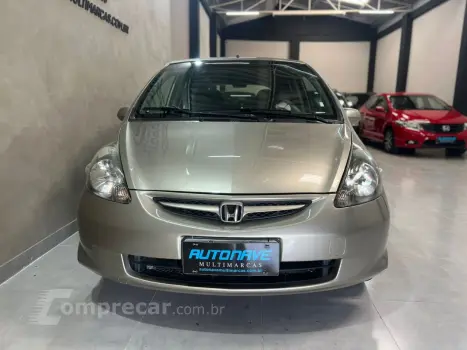 Fit 1.4 16V 4P CX FLEX