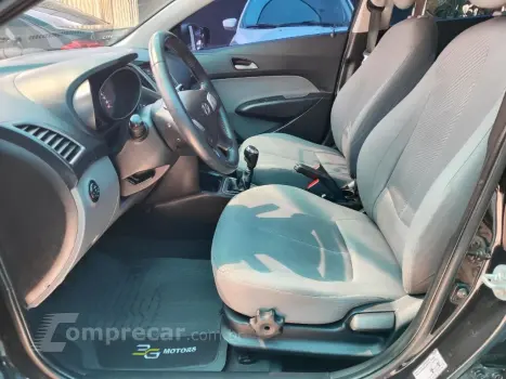 HB20S Premium 1.6 Flex 16V Mec. 4p