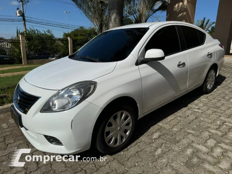 NISSAN VERSA 1.6 16V SV 4 portas