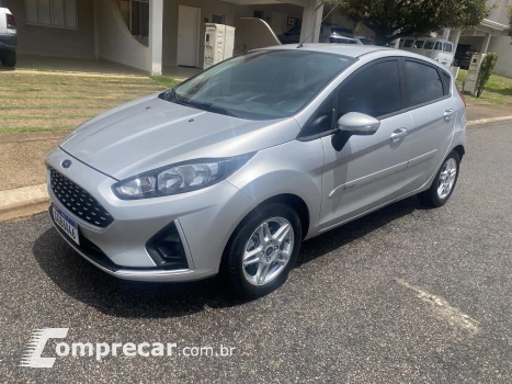 FORD FIESTA 1.6 SEL Hatch 16V 4 portas