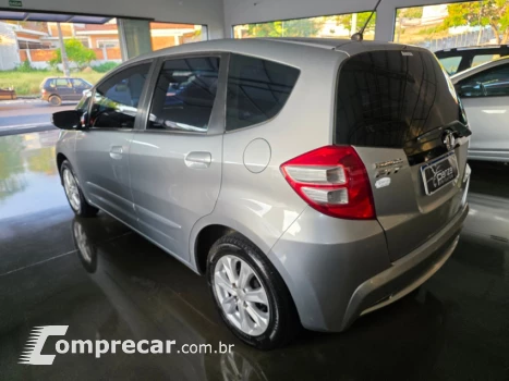 FIT 1.4 LX 16V