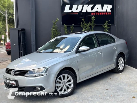 Volkswagen JETTA 2.0 Comfortline 4 portas