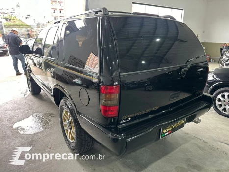 Blazer 4.3 Sfi Dlx Executive 4X2 V6 12V Gasolina 4P Automáti