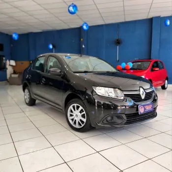 Renault LOGAN 1.6 Authentique 8V Torque 4 portas