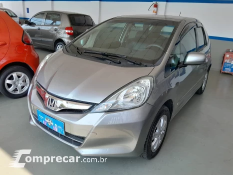 Honda FIT 1.4 LX 8V 4 portas