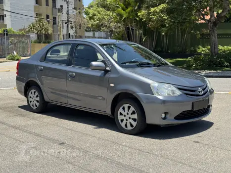 ETIOS 1.5 X Sedan 16V