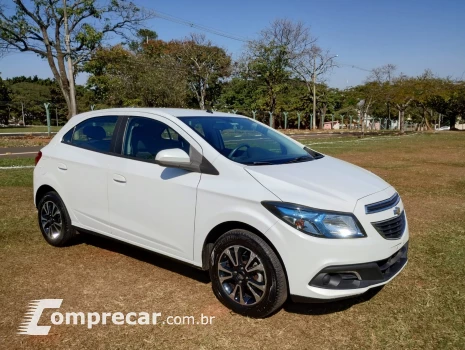 CHEVROLET ONIX 1.4 MPFI LT 8V 4 portas