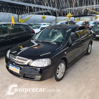 CHEVROLET ASTRA SEDAN 2.0 8v CD 4 portas