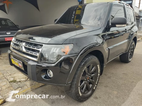 Mitsubishi PAJERO 3.8 HPE 4X4 V6 24V 3 portas