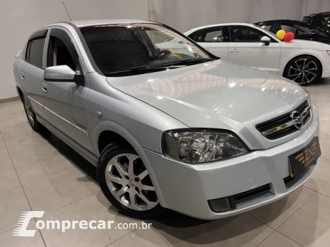 ASTRA HATCH - 2.0 MPFI ADVANTAGE 8V 4P MANUAL