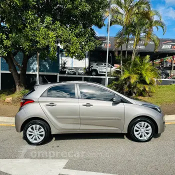 HB20 1.0 Comfort Plus 12V