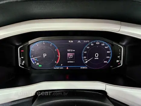 T CROSS HIGHLINE 250 TSI AUT