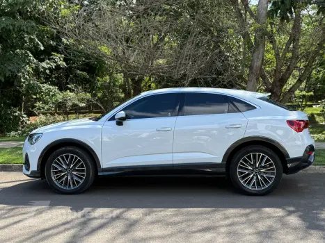 Q3 2.0 40 TFSI Sportback Performance Quattro