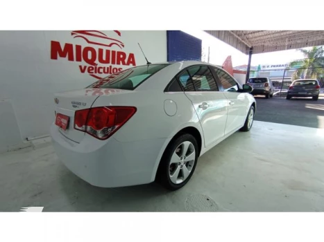 CRUZE SEDAN - 1.8 LT 16V 4P AUTOMÁTICO