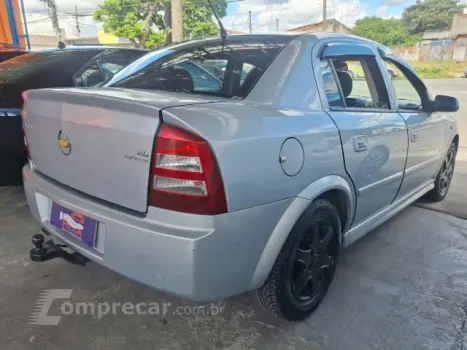 ASTRA SEDAN - 2.0 MPFI ADVANTAGE SEDAN 8V 4P MANUAL